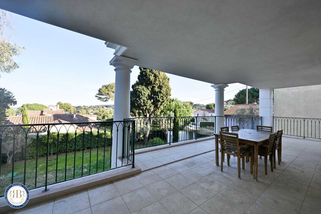 Villa a Cap d'Antibes, Francia, 230 m² - foto 4