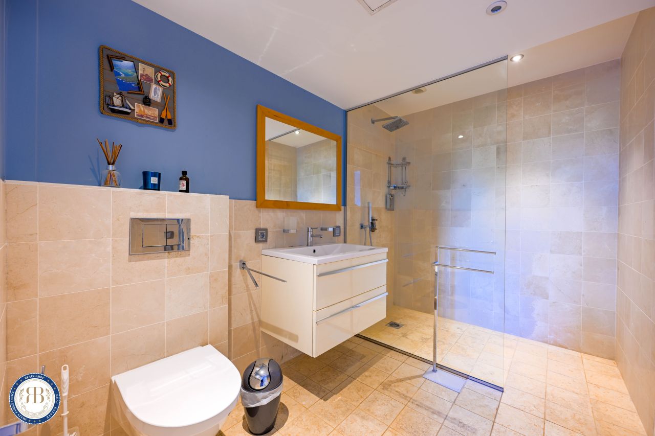 Villa a Cap d'Antibes, Francia, 230 m² - foto 18