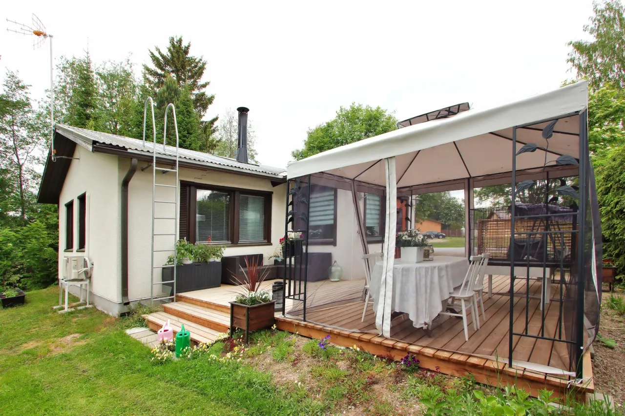 Maison à Tuusniemi, Finlande, 72 m² - image 1