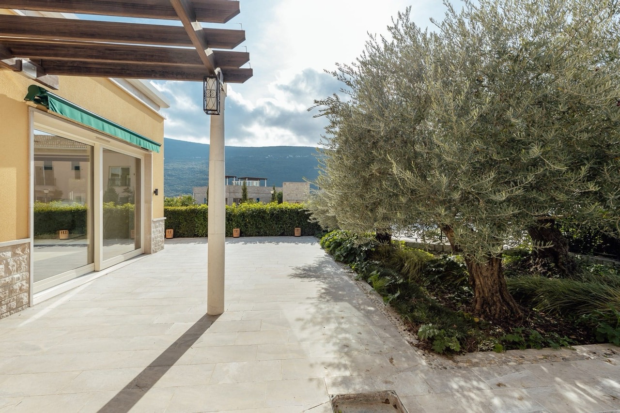 Villa à Herceg-Novi, Monténégro, 287 m² - image 16