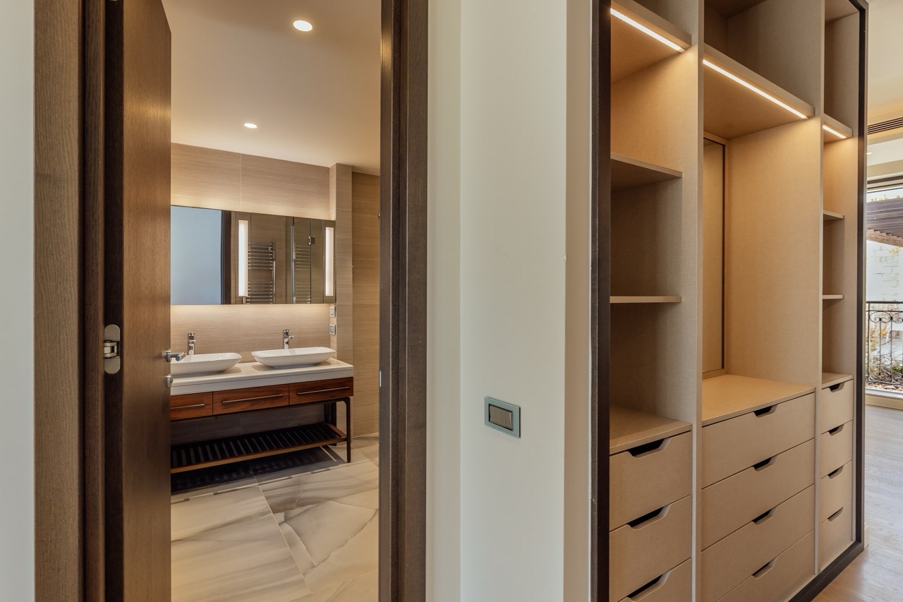 Villa in Herceg-Novi, Montenegro, 325 m² - picture 15