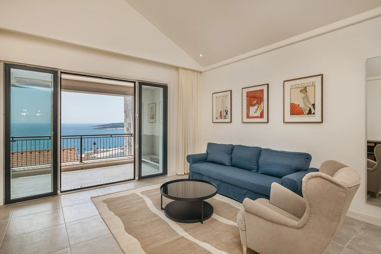 Flat on Lustica peninsula, Montenegro, 77 m² - picture 2