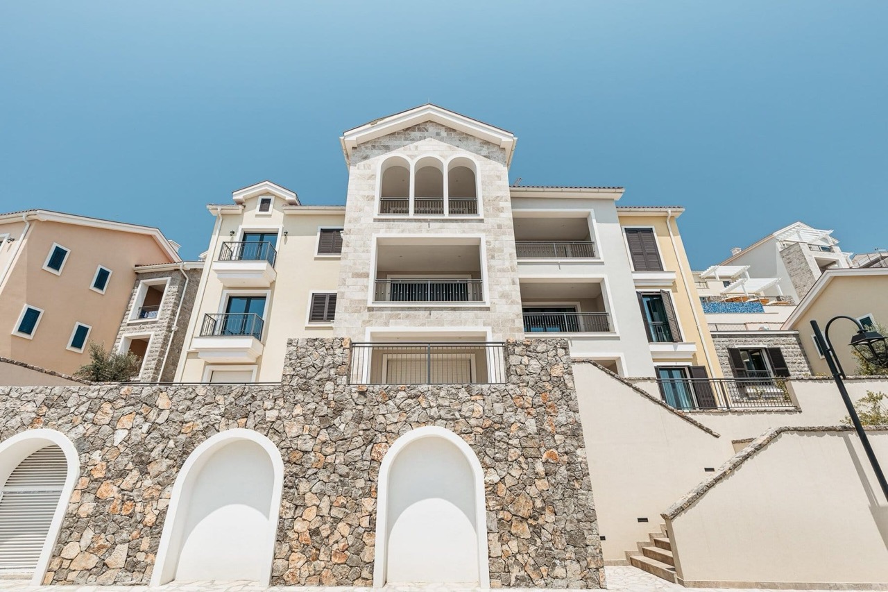 Flat on Lustica peninsula, Montenegro, 77 m² - picture 14