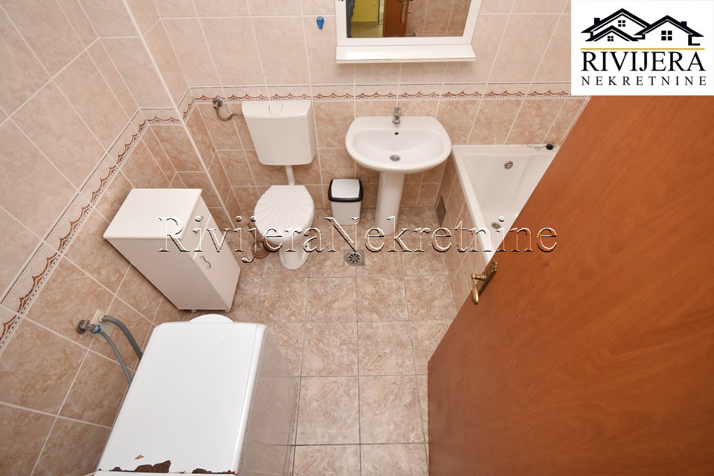 Piso en Herceg-Novi, Montenegro, 46 m² - imagen 7