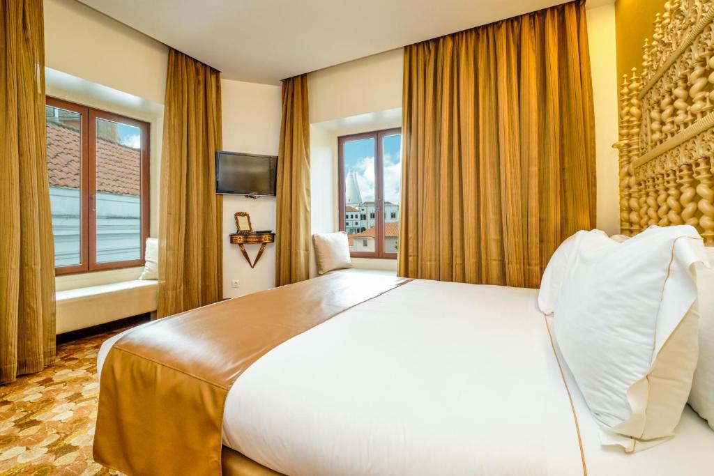 Hotel in Sintra, Portugal, 1 000 m² - picture 1