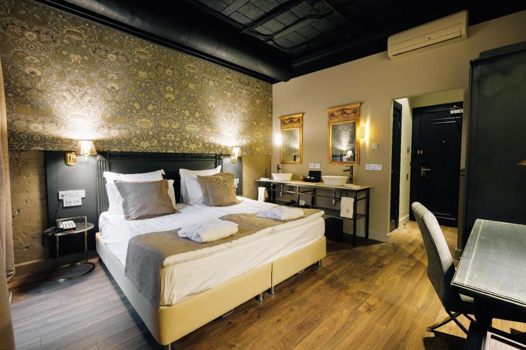 Hotel in Setubal, Portugal, 435 m² - picture 1