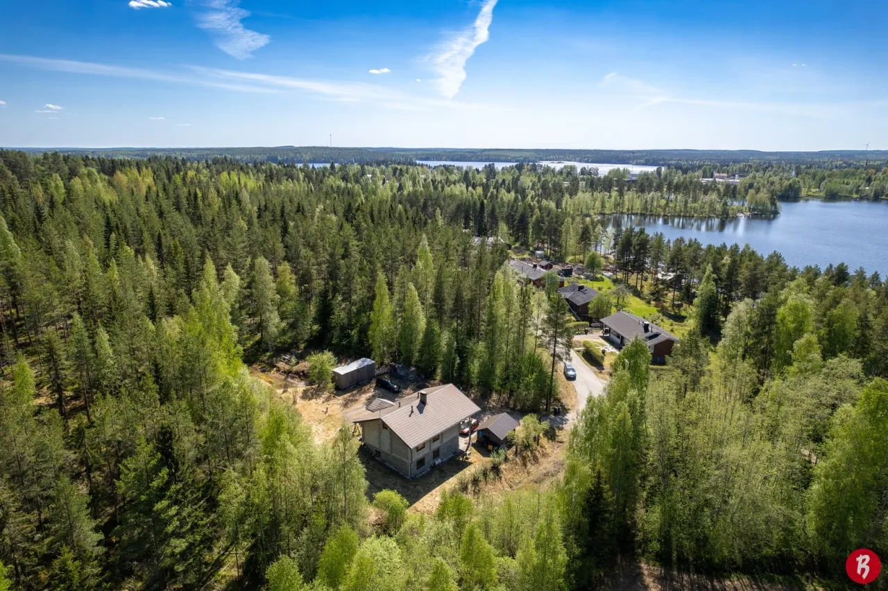 Haus in Kivijarvi, Finnland, 180 m² - Foto 1