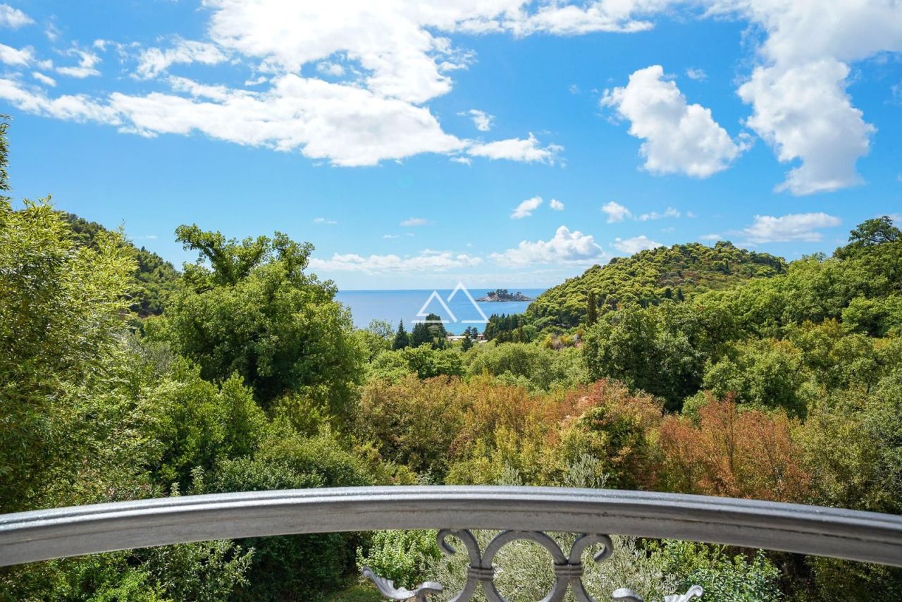 Apartment in Petrovac, Montenegro, 86 m² - Foto 4