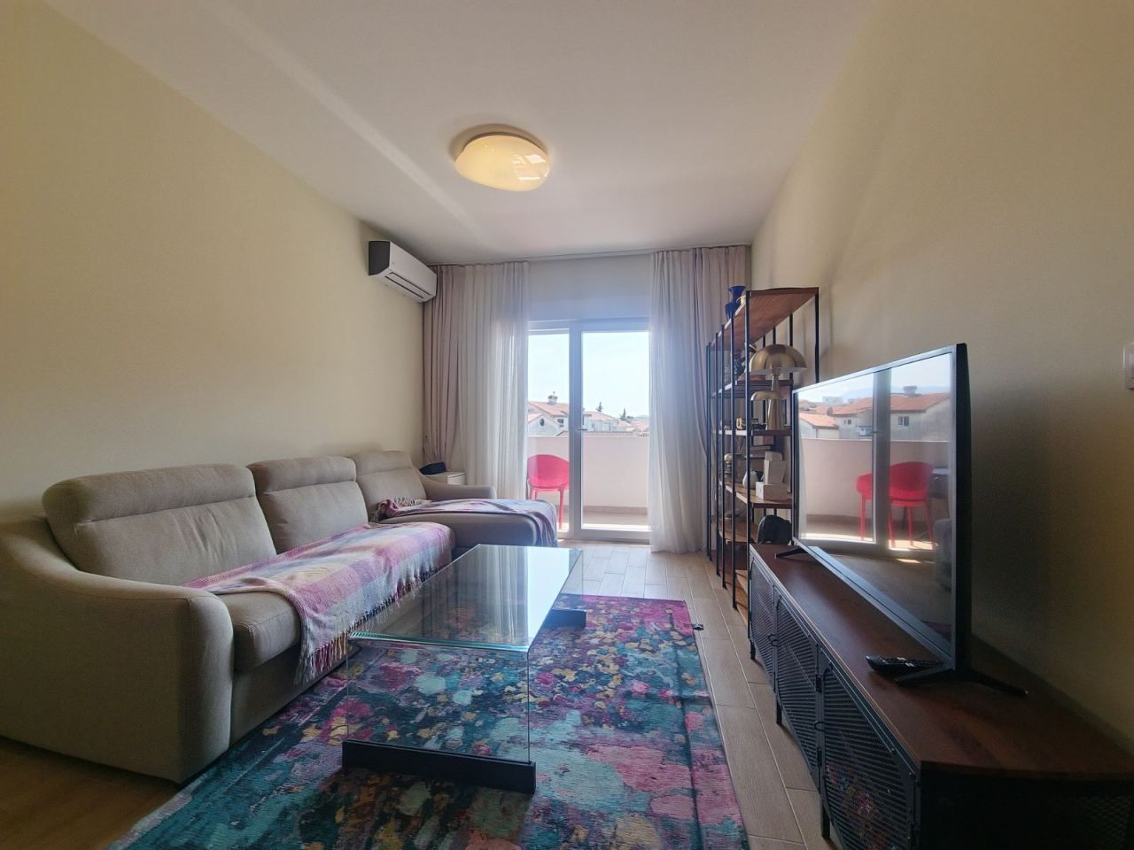 Apartment in Budva, Montenegro, 50 m² - picture 1