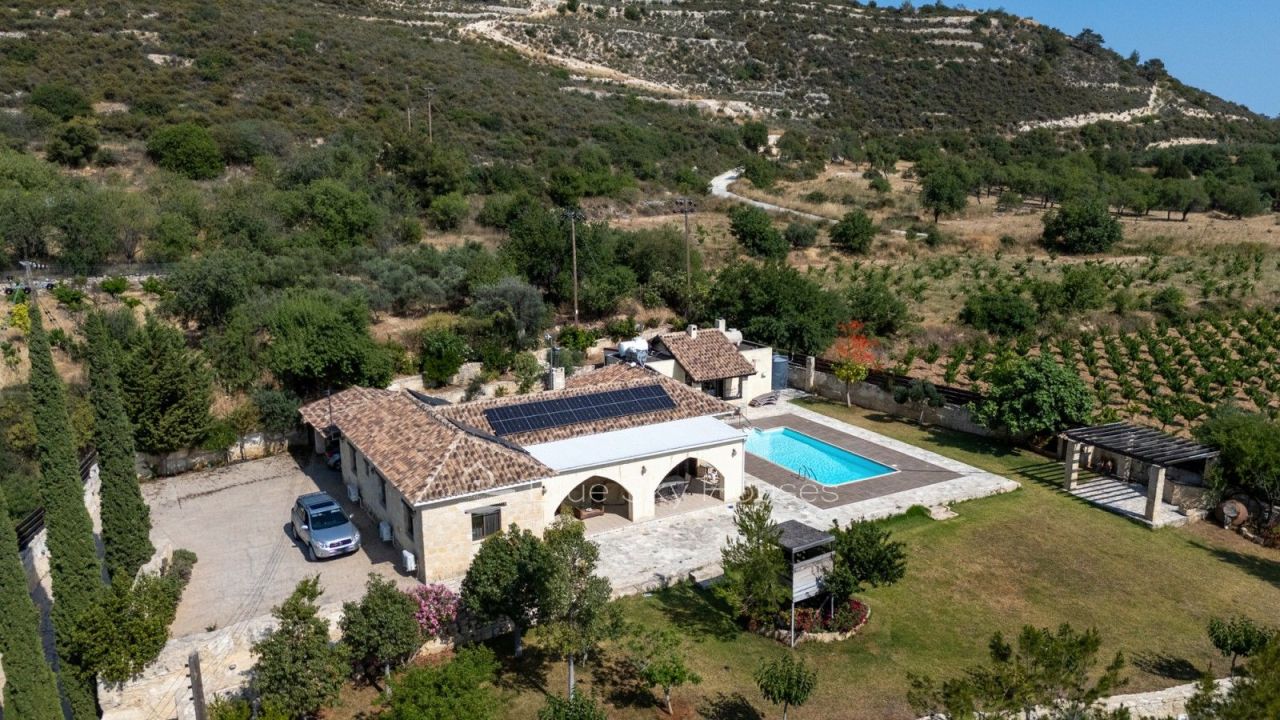 Villa en Limasol, Chipre, 144 m² - imagen 1