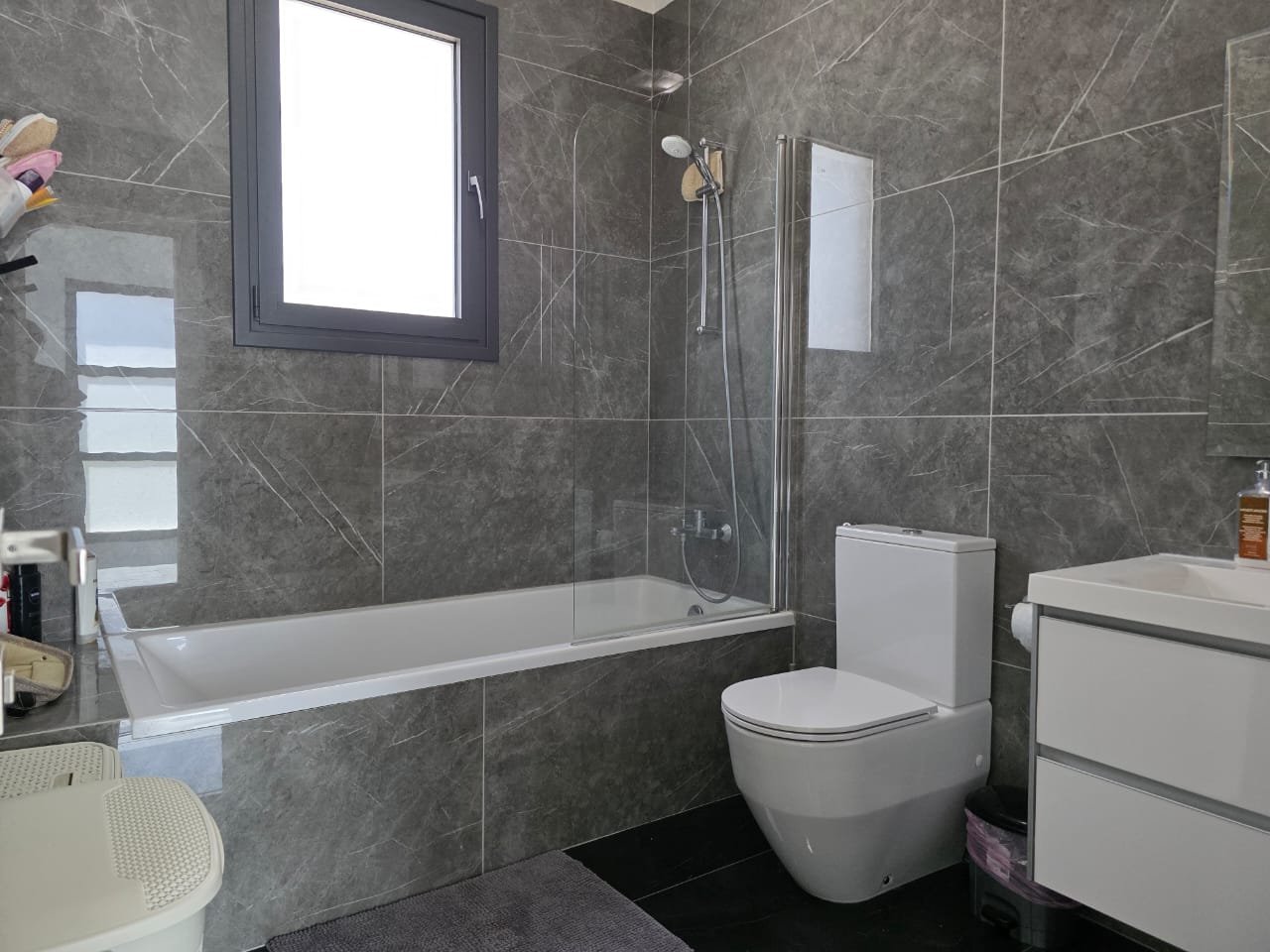 Maison à Germasogeia, Chypre, 140 m² - image 13