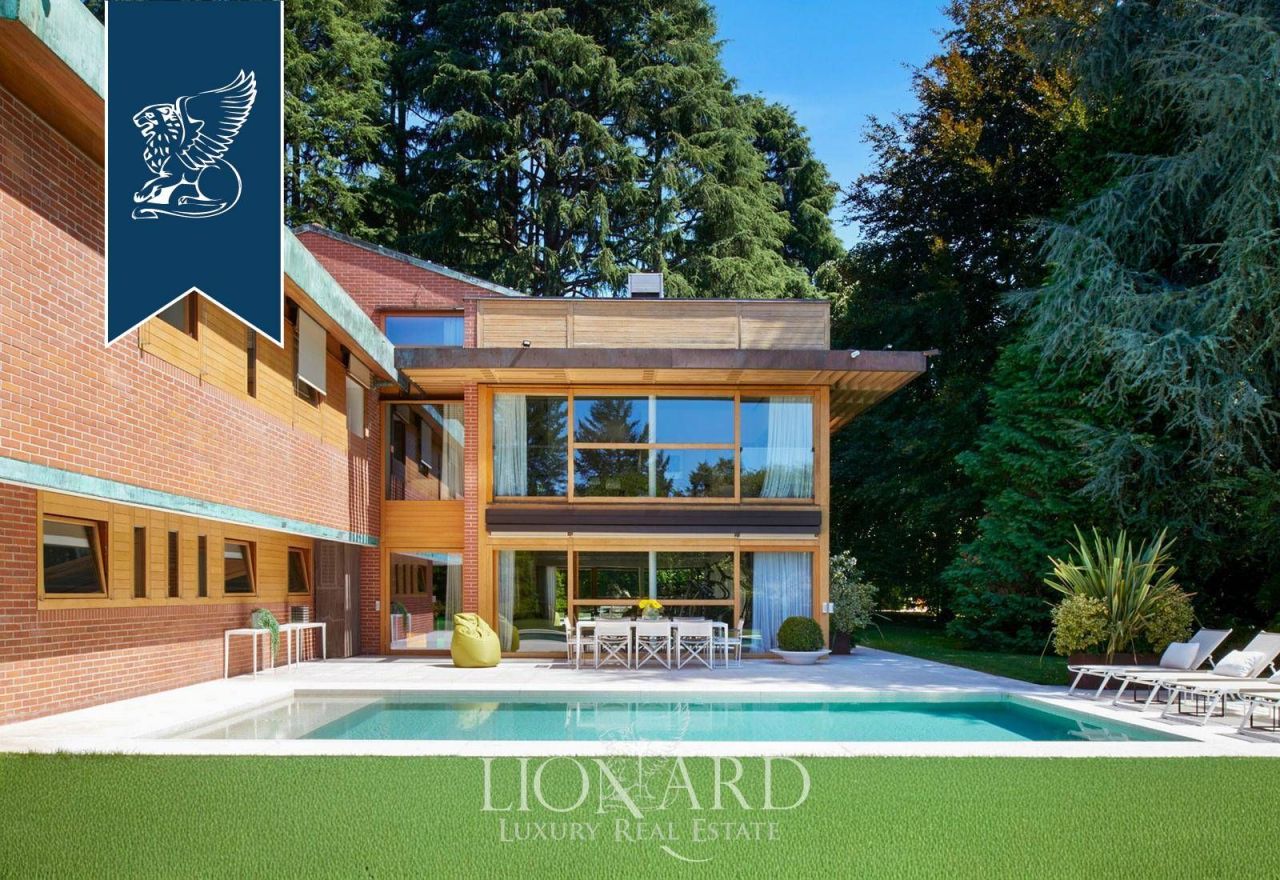 Villa en Carimate, Italia, 700 m² - imagen 3