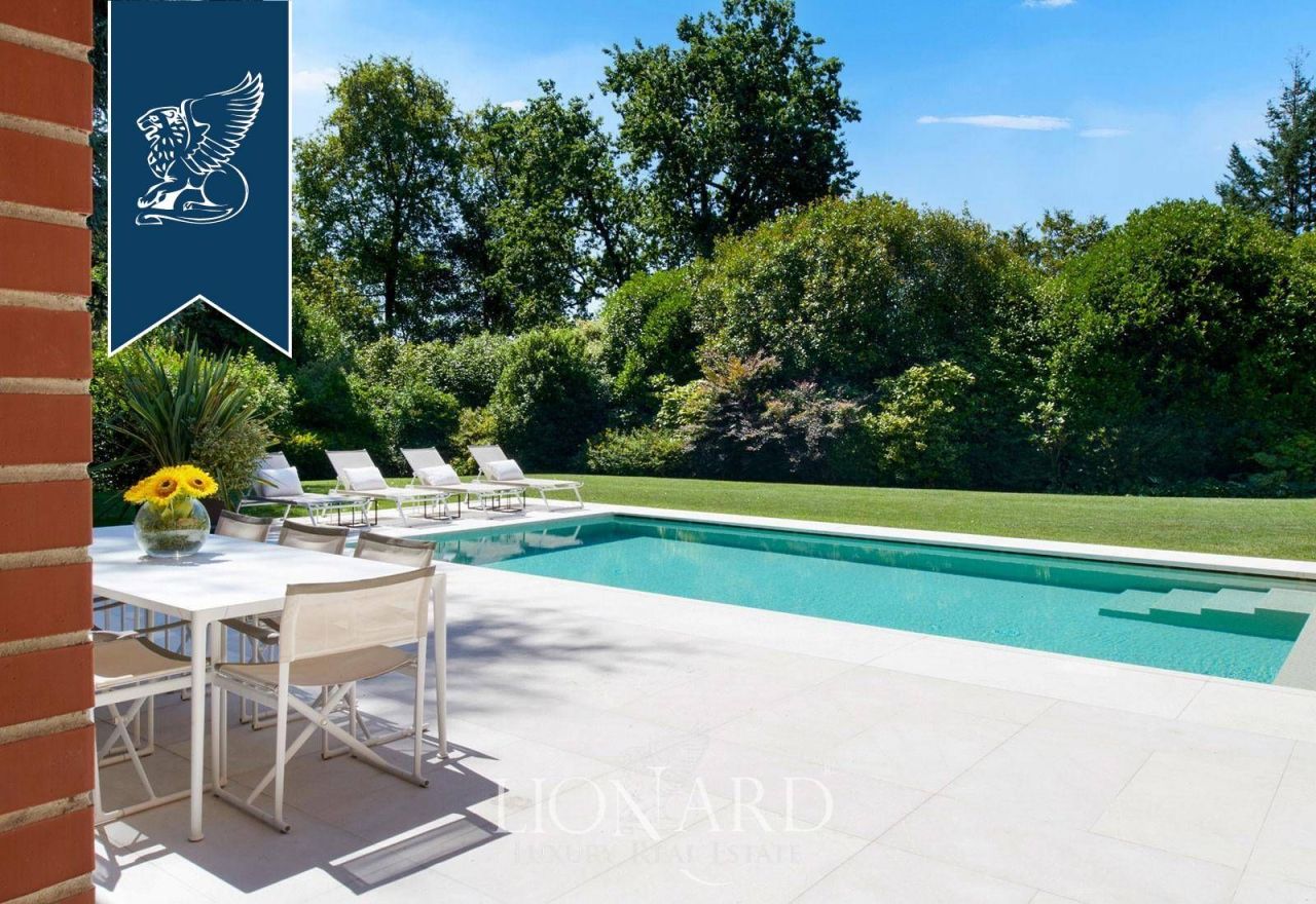 Villa en Carimate, Italia, 700 m² - imagen 4