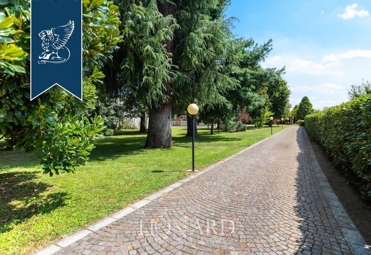 Villa in Pavia, Italien, 850 m² - Foto 5