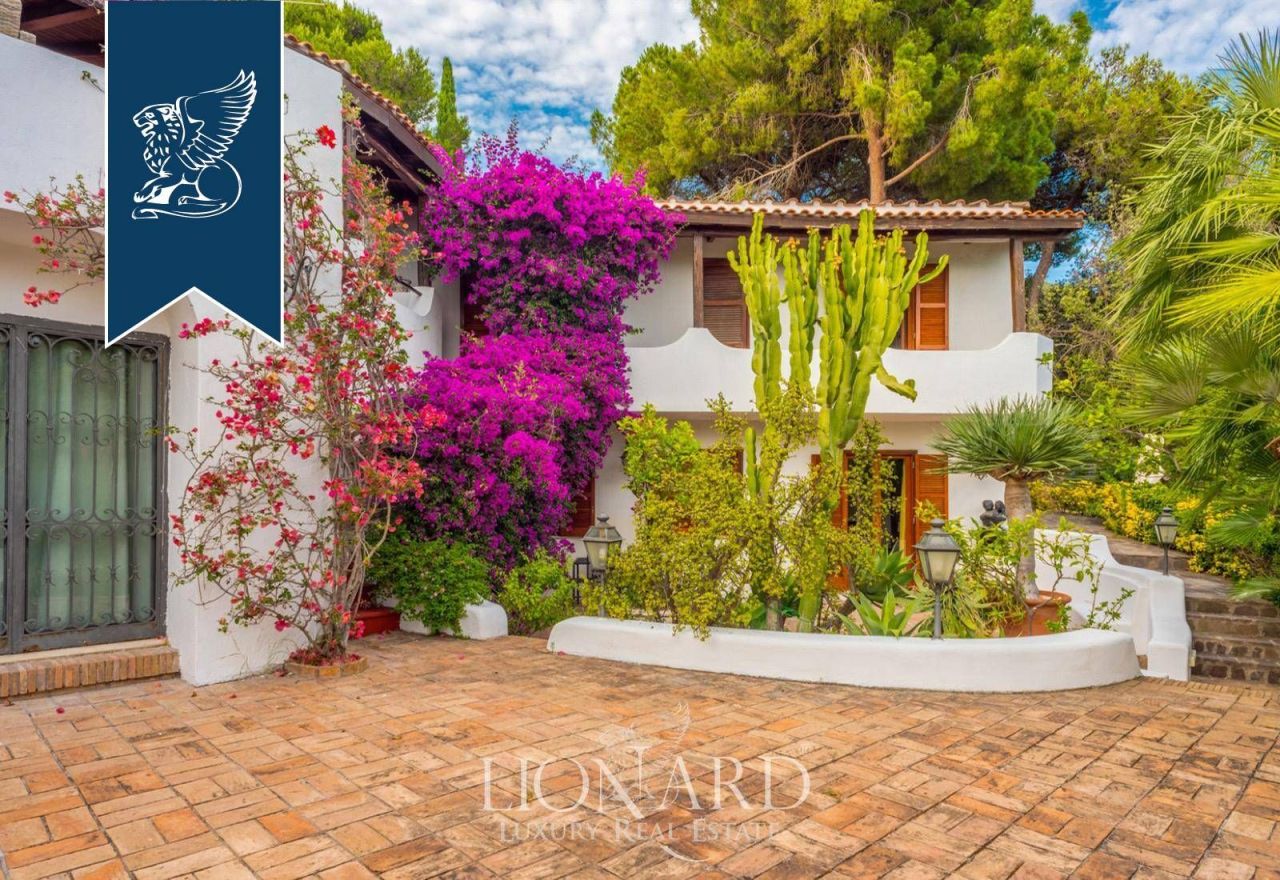 Villa en San Felice Circeo, Italia, 550 m² - imagen 7