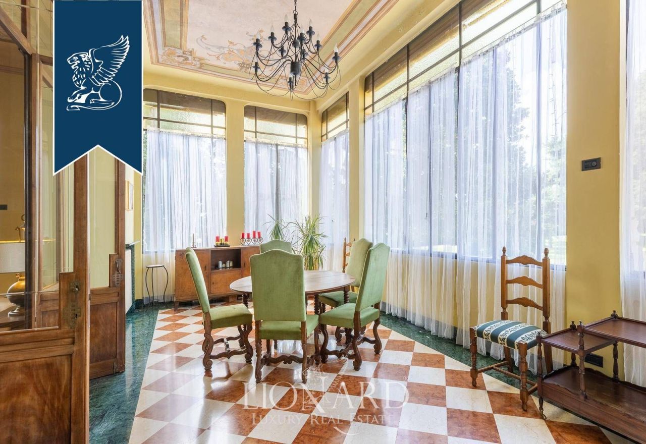 Villa in Pavia, Italien, 850 m² - Foto 15