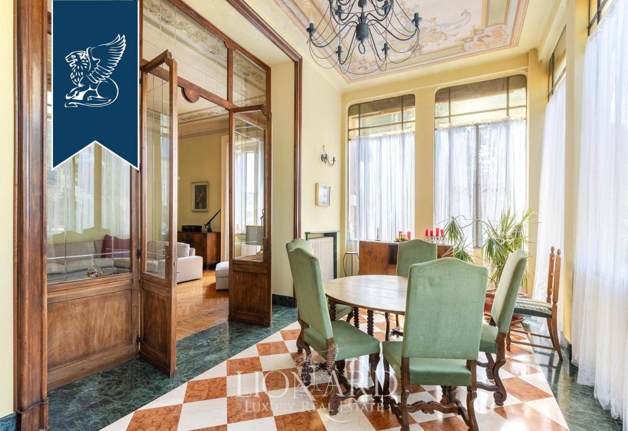 Villa in Pavia, Italien, 850 m² - Foto 16