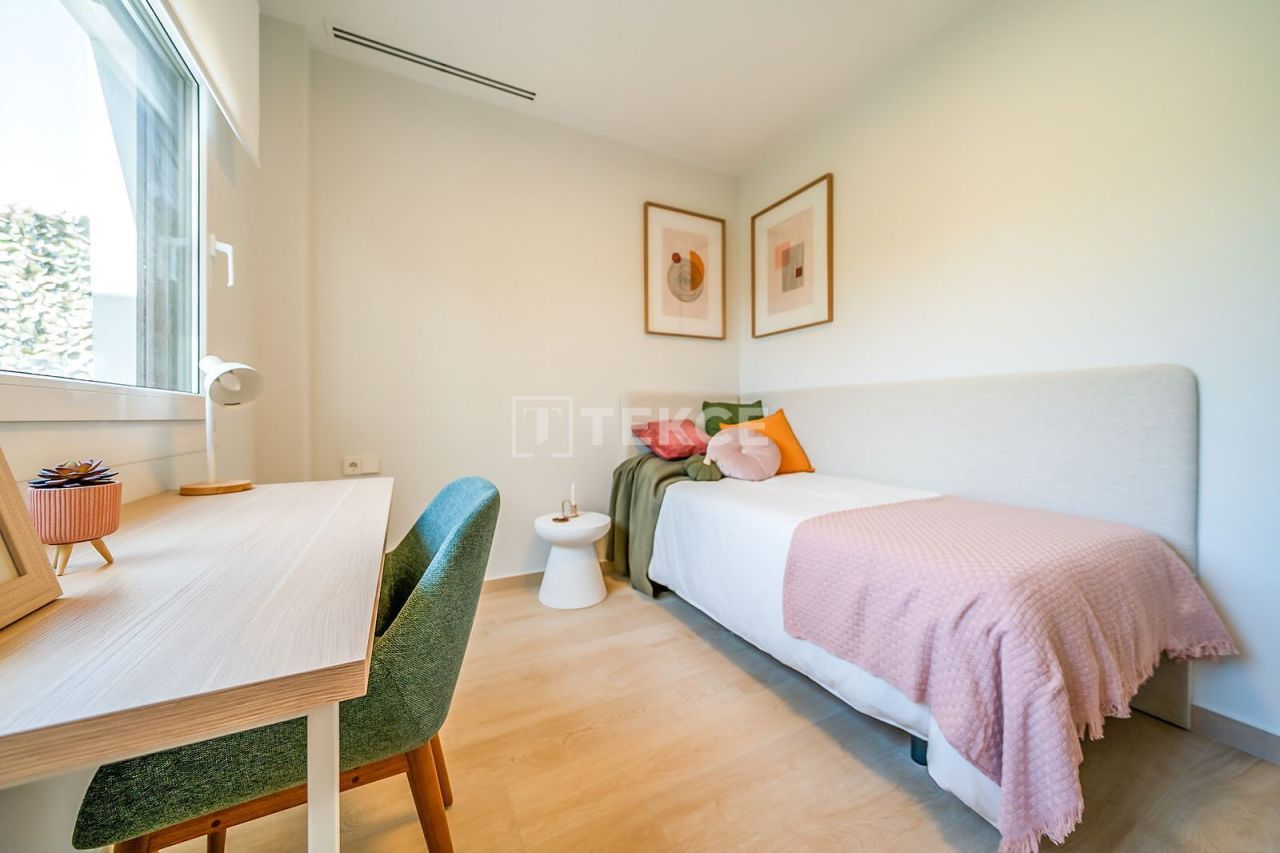 Villa in Orihuela, Spain, 235 m² - picture 12