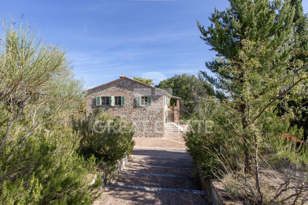 House San Casciano dei Bagni, Italy, 472.1 m² - picture 7