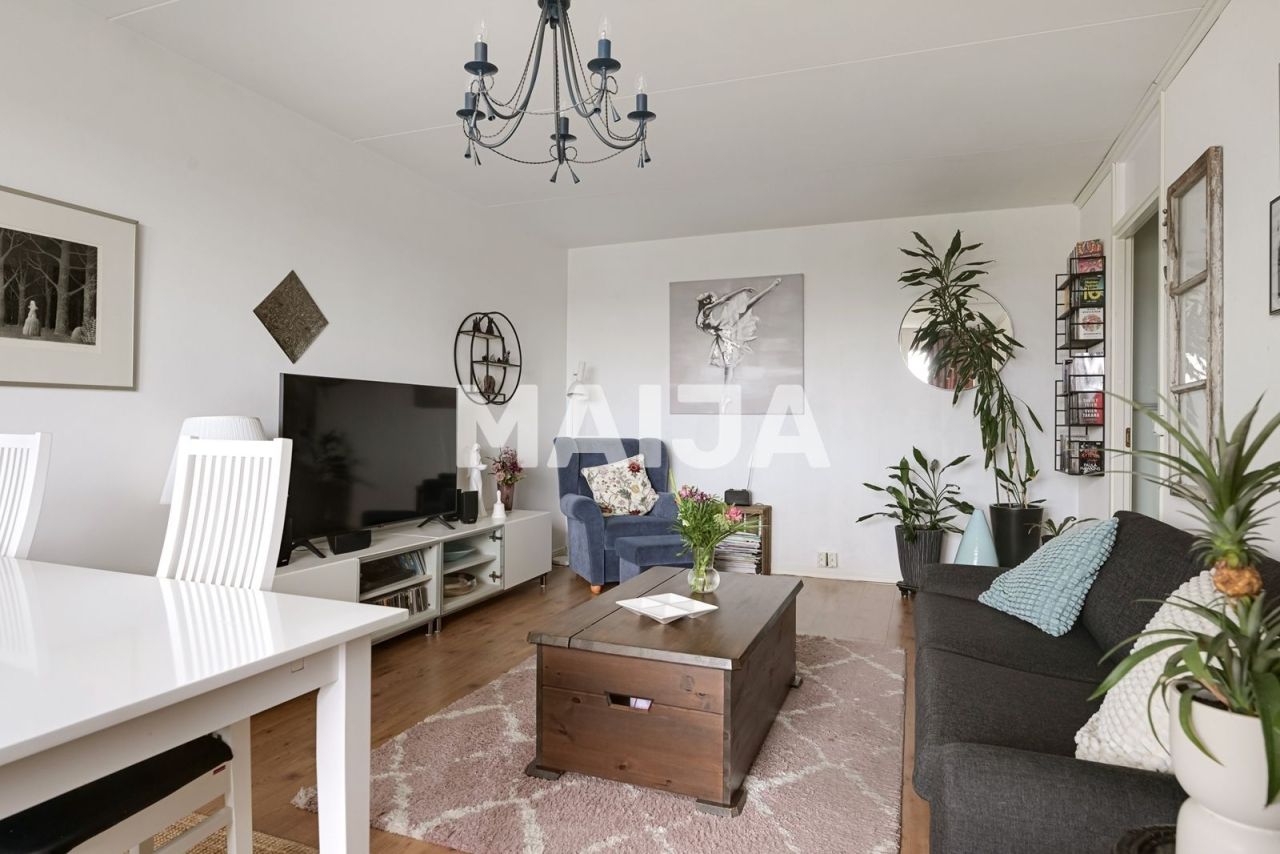 Apartment in Vantaa, Finland, 56 m² - picture 8