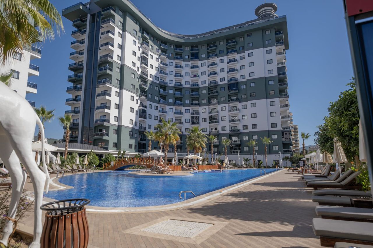 Flat in Alanya, Turkey, 55 m² - picture 1
