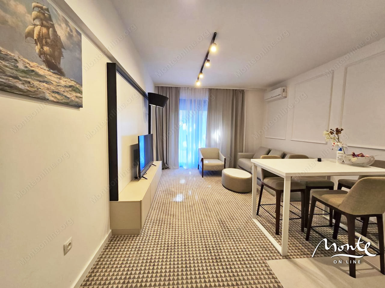 Apartment in Budva, Montenegro, 74 m² - picture 1