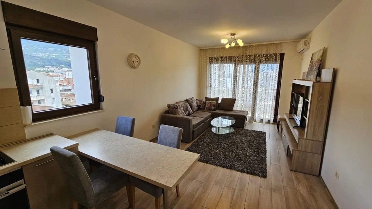 Apartment in Budva, Montenegro, 51 m² - Foto 1