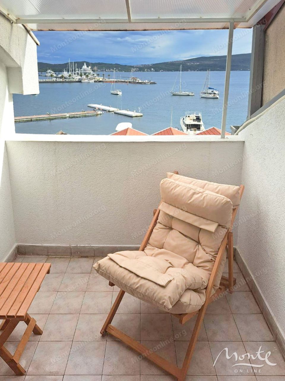 Appartement à Tivat, Monténégro, 63 m² - image 2