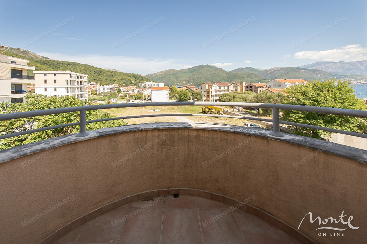 Appartamenti a Bijela, Montenegro, 84 m² - foto 2