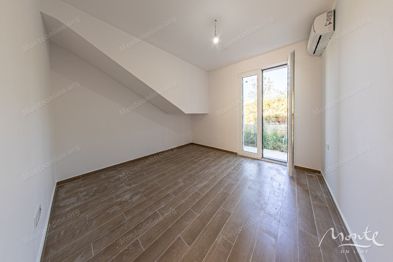 Appartement à Dénovici, Monténégro, 66 m² - image 2