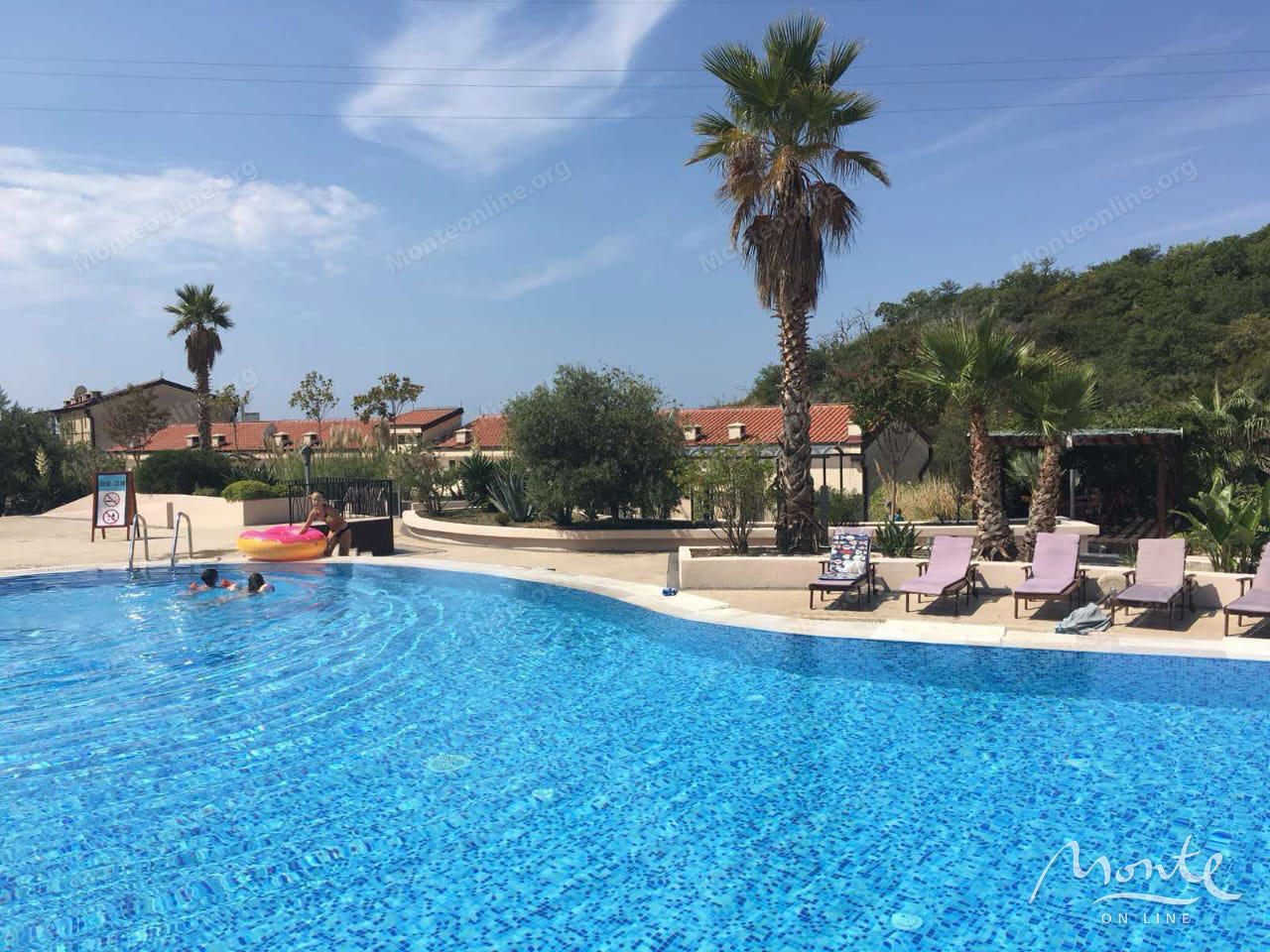 Apartamento en Przno, Montenegro, 47 m² - imagen 2