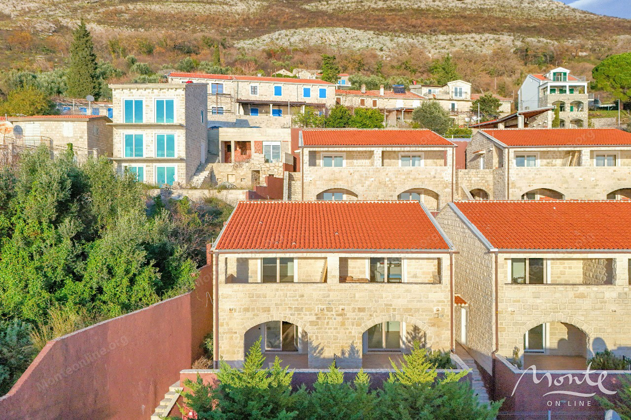 Apartment in Rezevici, Montenegro, 46 m² - Foto 2