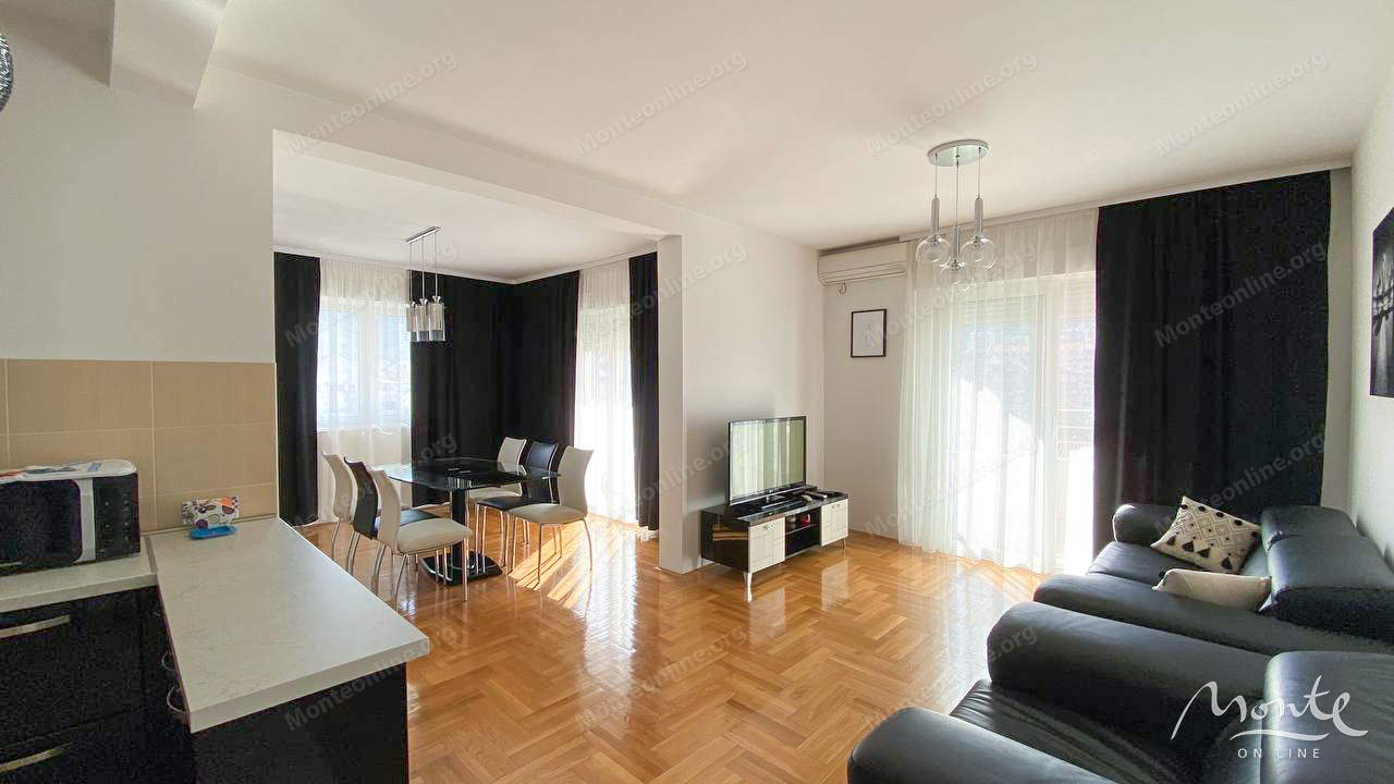Apartamento en Budva, Montenegro, 94 m² - imagen 3