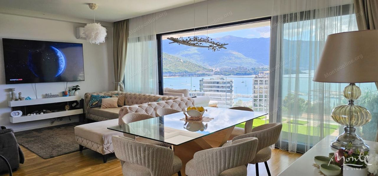 Apartment in Budva, Montenegro, 124.19 m² - picture 3