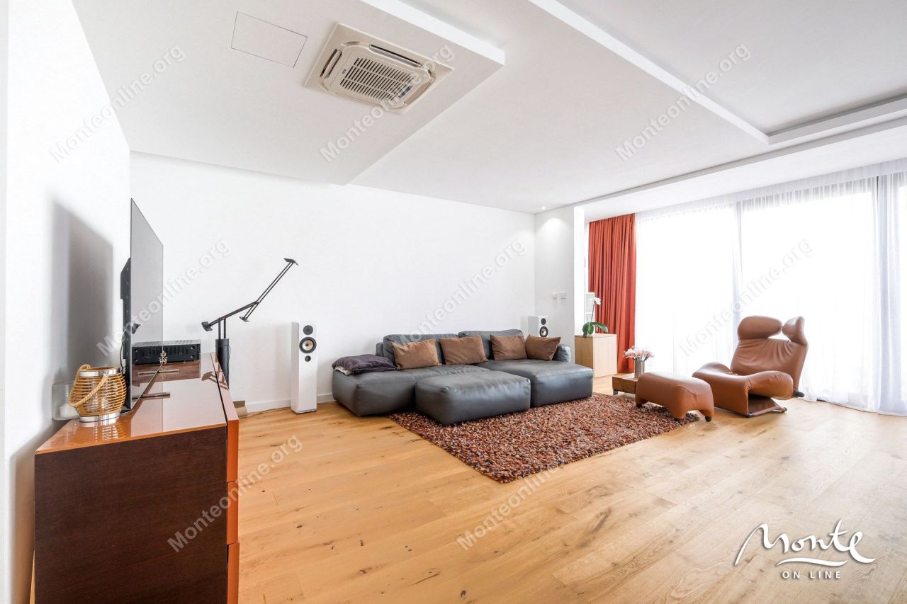 Villa en Lastva, Montenegro, 162 m² - imagen 4