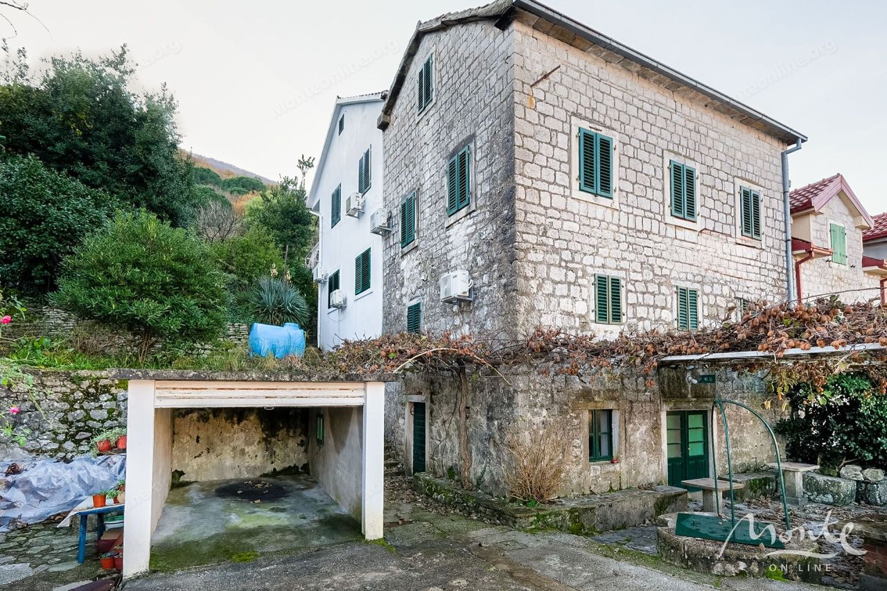 Villa in Kostanjica, Montenegro, 333 m² - Foto 4