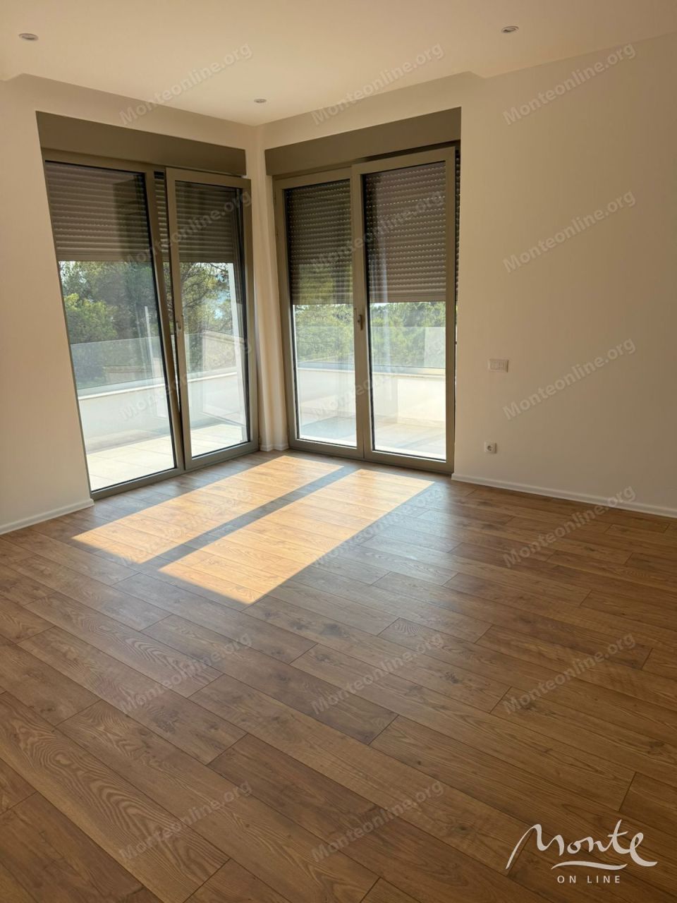 Apartamento en Tivat, Montenegro, 113 m² - imagen 4