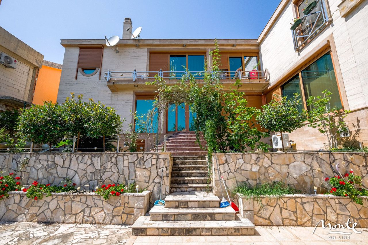 Villa à Becici, Monténégro, 430 m² - image 5