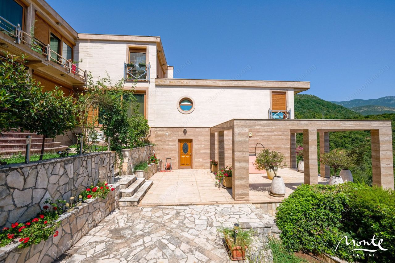 Villa à Becici, Monténégro, 430 m² - image 7