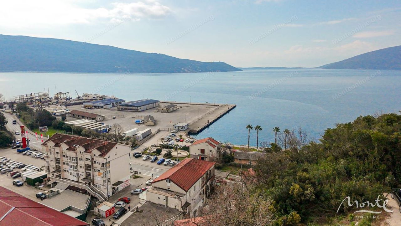 Land in Zelenika, Montenegro, 574 m² - picture 8