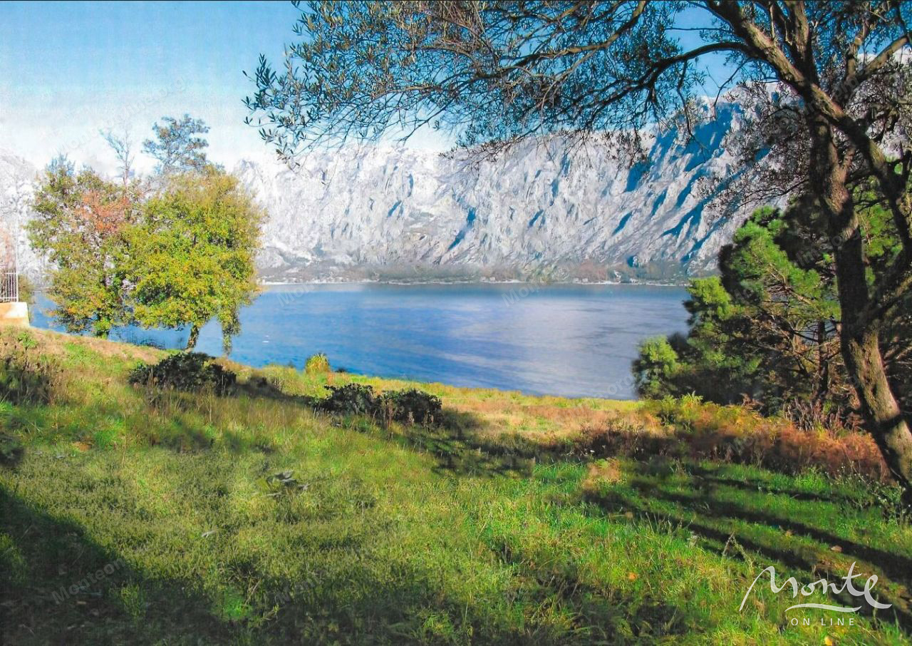 Terreno en Prcanj, Montenegro, 5 000 m² - imagen 8