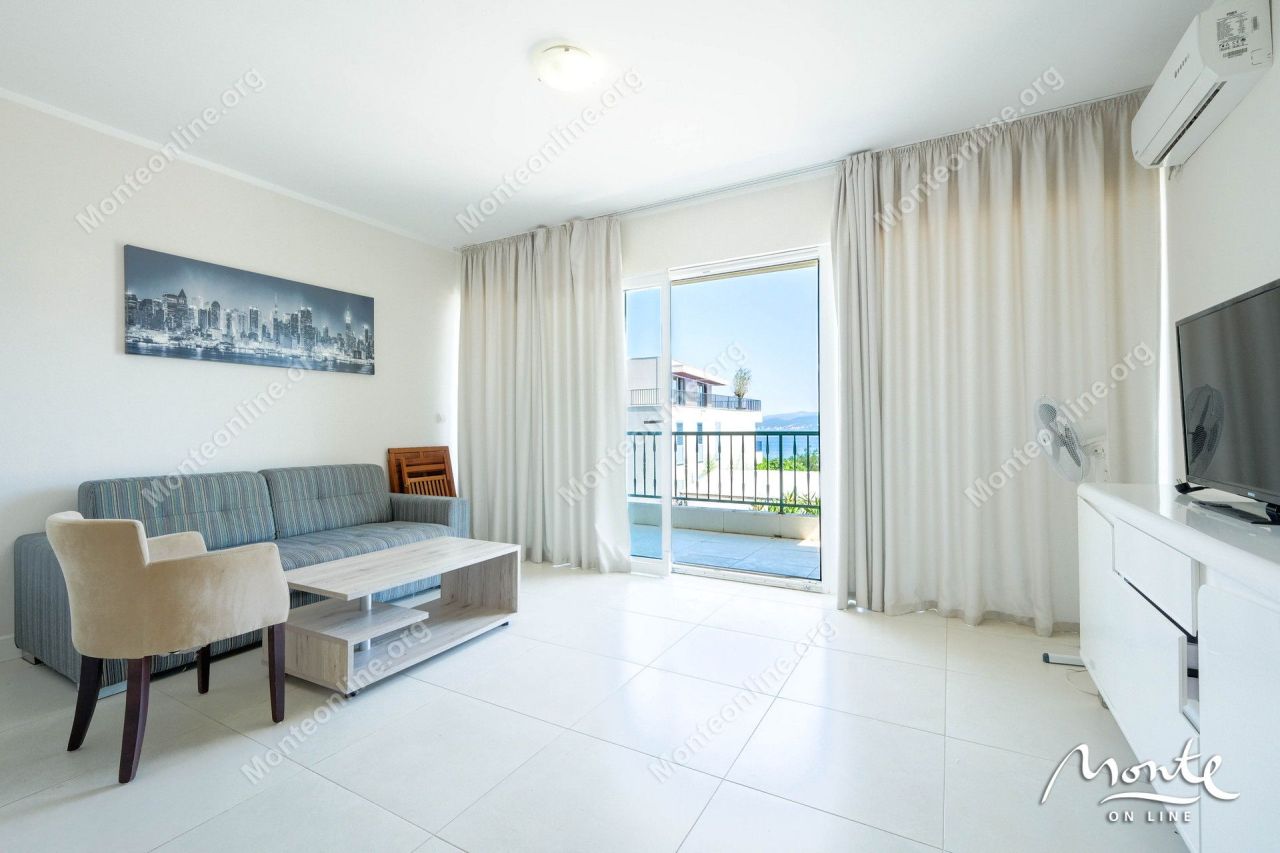 Apartamento en Bijela, Montenegro, 72 m² - imagen 8