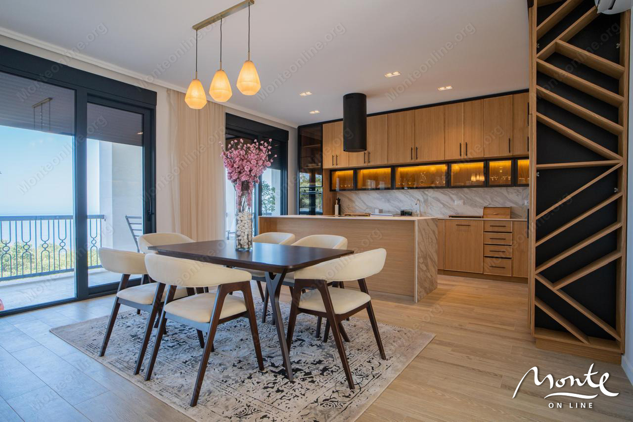 Villa à Rézévici, Monténégro, 650 m² - image 8