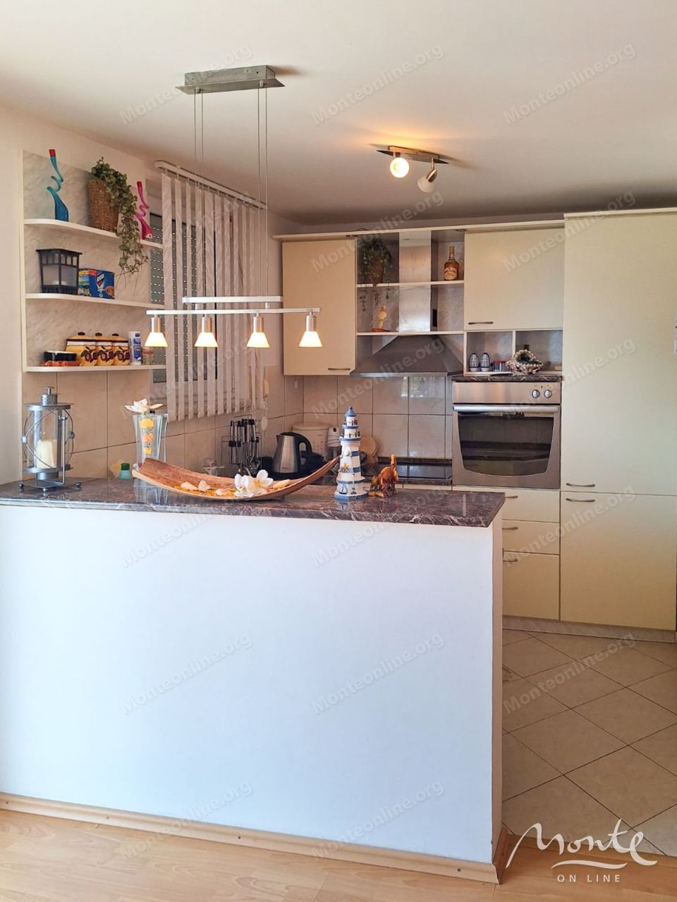 Villa in Bar, Montenegro, 170 m² - picture 9