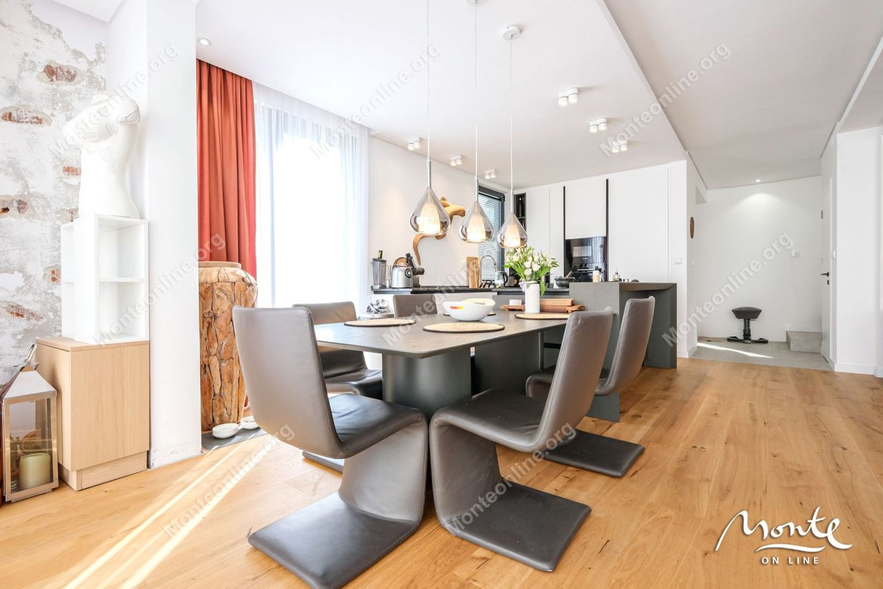 Villa en Lastva, Montenegro, 162 m² - imagen 9