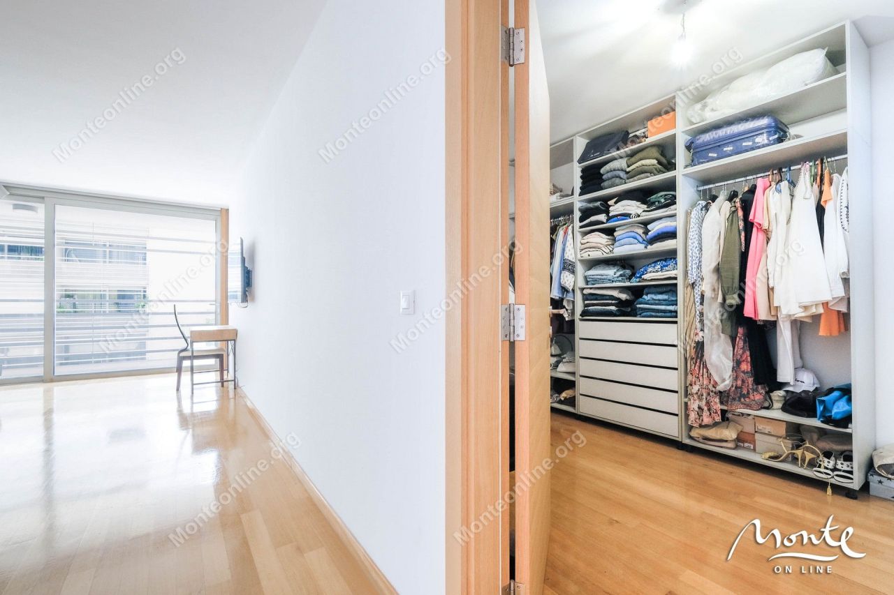 Apartment in Budva, Montenegro, 85 m² - picture 10