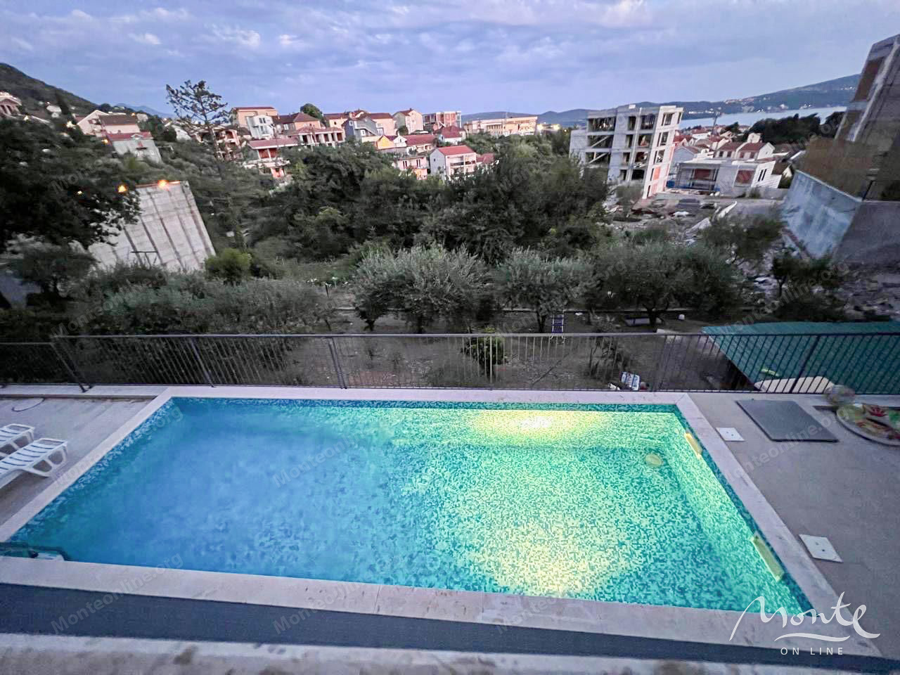 Appartement à Tivat, Monténégro, 56 m² - image 11