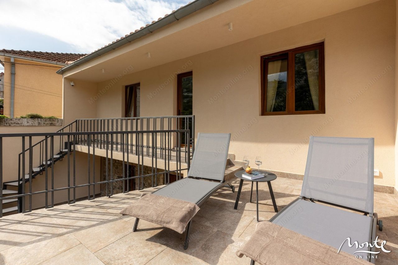 Villa in Kotor, Montenegro, 110 m² - Foto 11