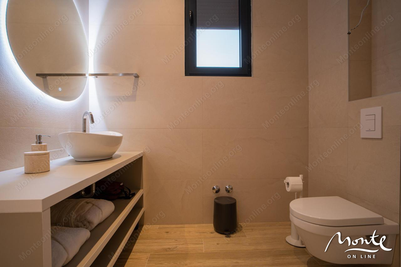 Villa à Rézévici, Monténégro, 650 m² - image 11