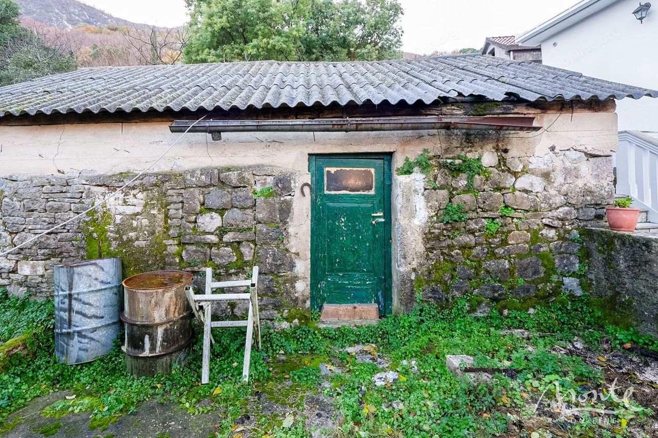 Villa in Kostanjica, Montenegro, 333 m² - Foto 11